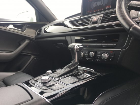 Audi A6 2.0 TDi Ultra Black Edition